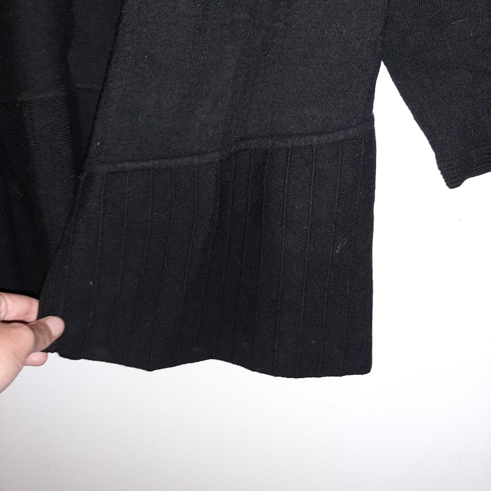 Sweater - Picture 3 of 4